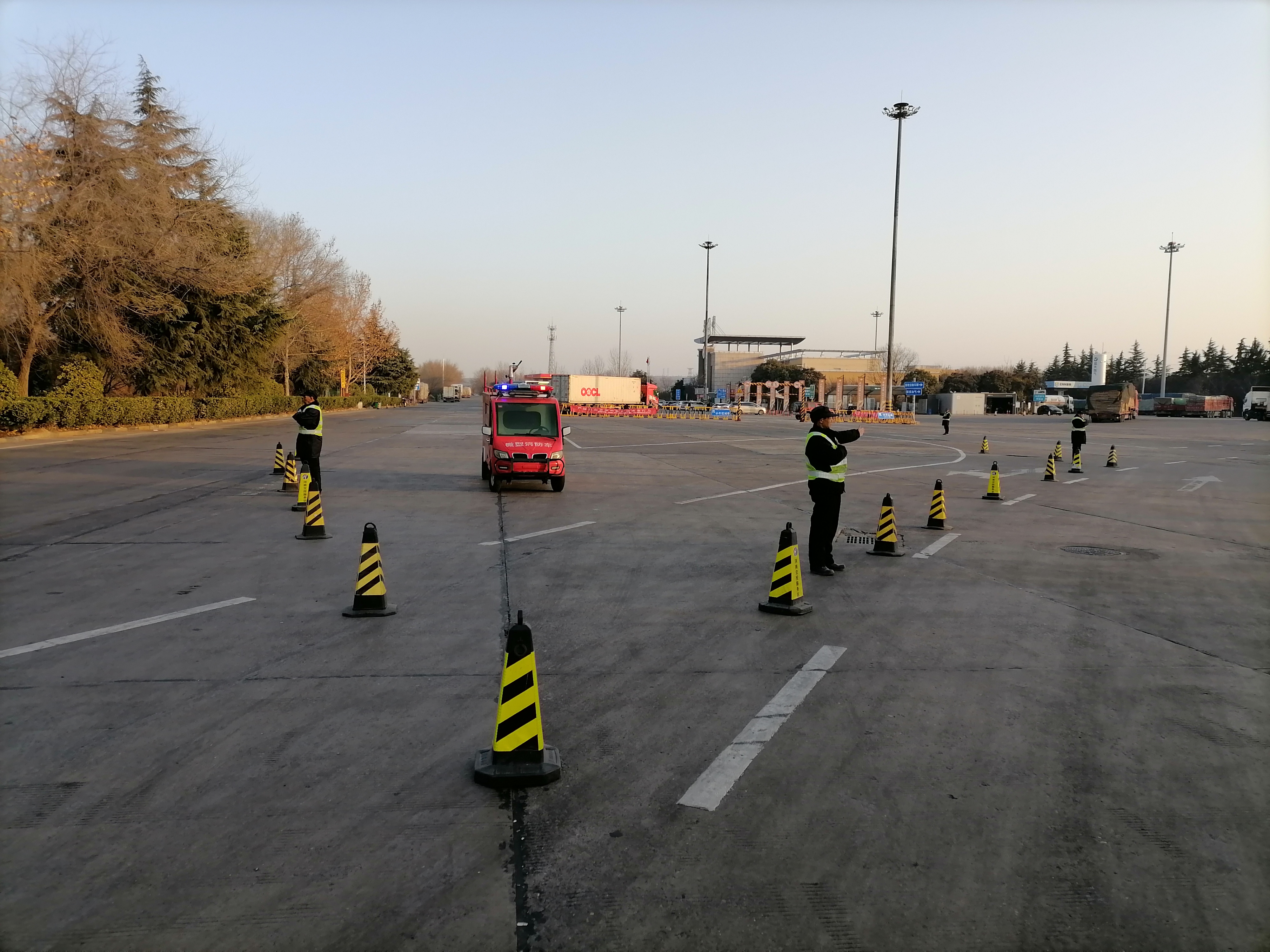 2023.12.23三門峽服務區車輛堵塞應急演練照片，邵松泉15890269889.jpg
